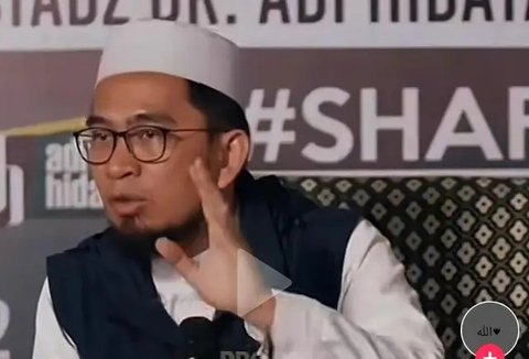 Ustadz Adi Hidayat (SS: YT @triasyogipamungkas73)