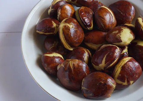 ilustrasi jengkol/ZahyMaulana/Shutterstock