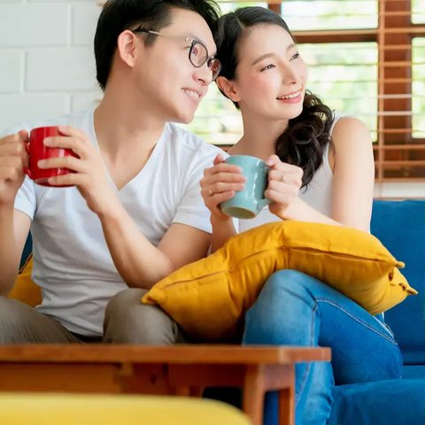 Bahagia./Copyright freepik.com/author/freepik