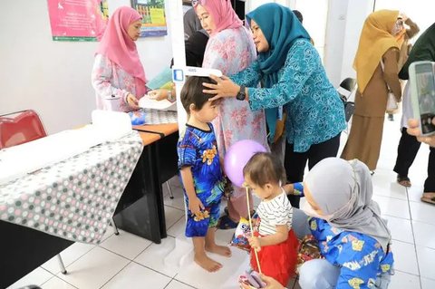 Dinkes Kota Tangerang melakukan intervensi serentak pencegahan stunting dalam Gerakan Serentak untuk Anak Tangerang Sehat dan Cerdas (Gertak Tangkas) di 1.097 posyandu.