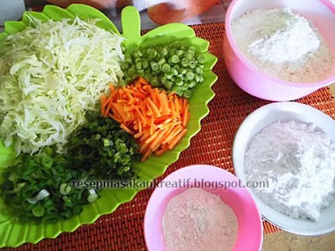 Ilustrasi Bakwan Sayur Daun Singkong (Foto: Difia/Cookpad.com)
