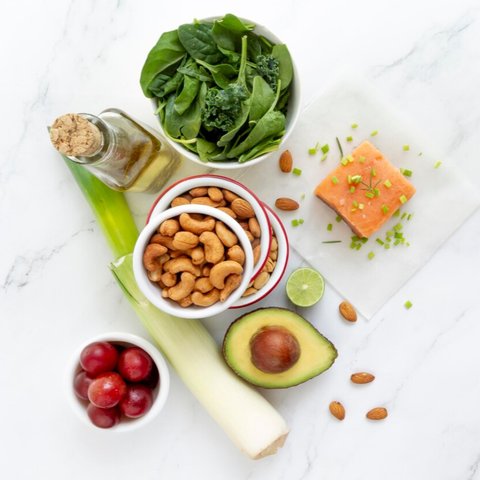 Rahasia Rambut Berkilau Meski Pakai Hijab, Simak Tips Ampuhnya!