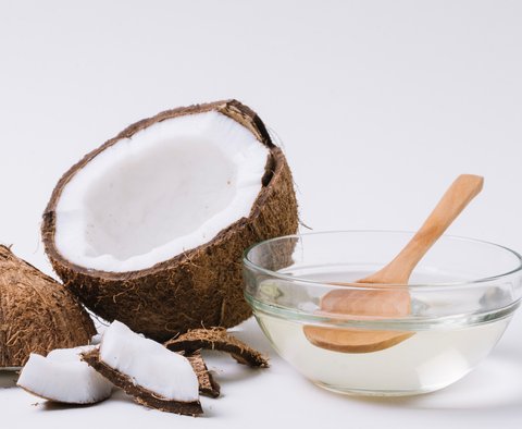 Rambut Diwarnai tapi Tetap Cantik? Ini Dia 7 Tips Alami yang Wajib Kamu Coba!