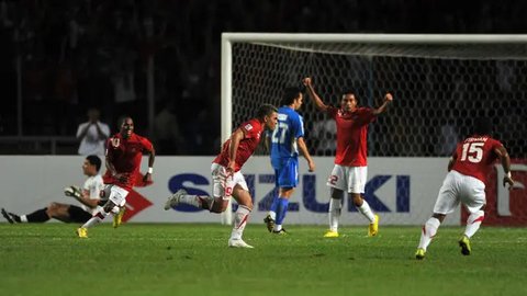 Mantan striker Timnas Indonesia, Cristian Gonzales hadir langsung di SUGBK, Jakarta, untuk menyaksikan langsung laga Skuad Garuda kontra Timnas Arab Saudi dalam lanjutan putaran ketiga Kualif