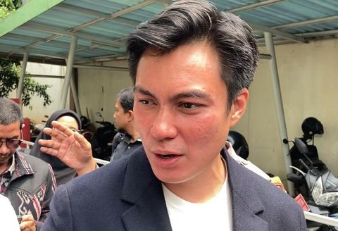 Baim Wong Lega Serahkan 40 Bukti di Sidang Cerai dengan Paula Verhoeven