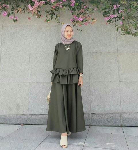 7 Inspirasi Baju Gamis Rayon untuk Lebaran 2025, Tampil Anggun dan Modis!