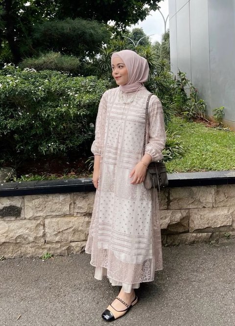 7 Inspirasi Baju Gamis Rayon untuk Lebaran 2025, Tampil Anggun dan Modis!