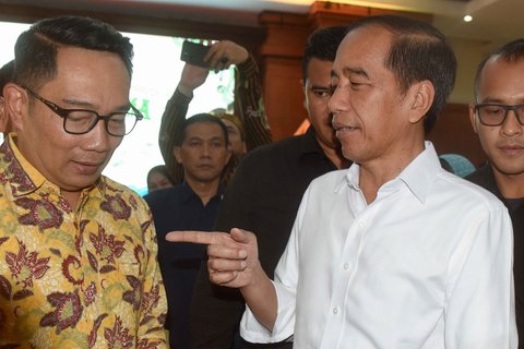 FOTO: Momen Jokowi Turun Gunung di Pilkada Jakarta, Blak-blakan Minta Paguyuban Pujakesuma Menangkan RK-Suswono