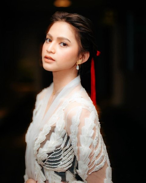 Di dunia film, Maudy juga membintangi THE PERFECT HUSBAND (2018), CINTA SUBUH (2022), MY SASSY GIRL (2022), QODRAT (2022), VIRGO AND THE SPARKLINGS (2023), PEMUKIMAN SETAN (2024), dan BADARAWUHI DI DESA PENARI (2024).<br />&nbsp;