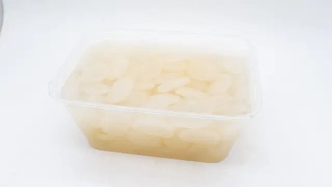 Manisan kolang-kaling Bunga Telang. (dok. Cookpad/@Mira_Jabir)