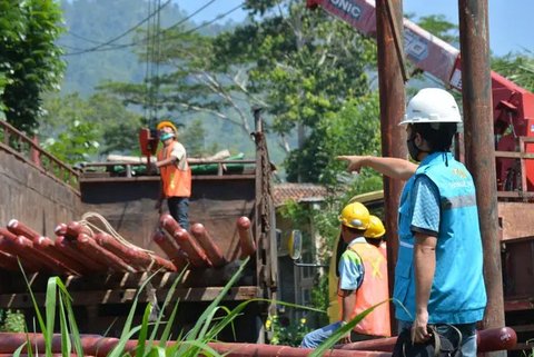 PLN mengajukan PMN 2025 untuk kelistrikan daerah terpencil. (Foto: PLN)