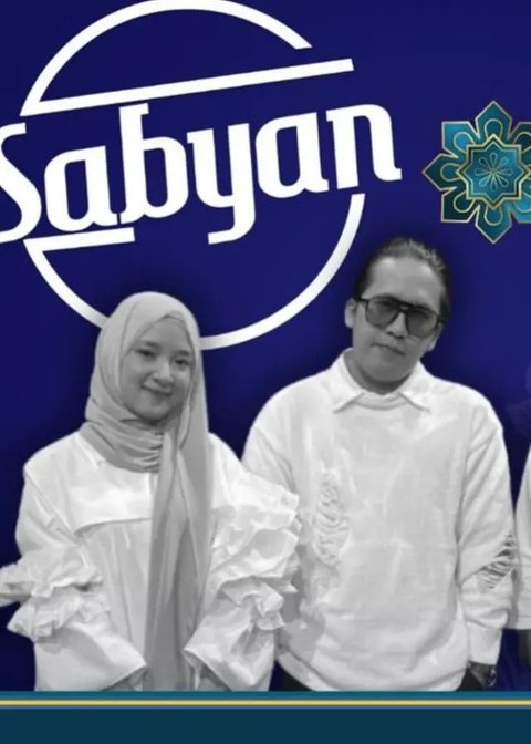 Nissa Sabyan dan Ayus Resmi Menikah (Sumber: Instagram/nissa_sabyan)