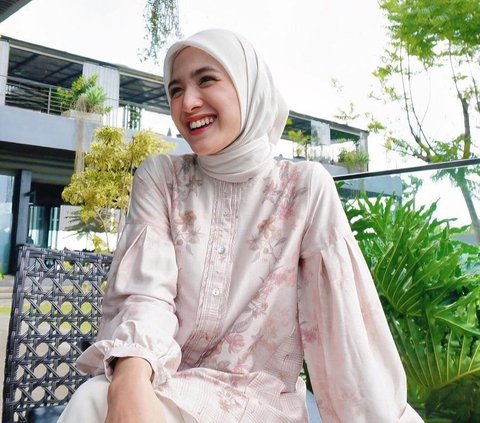 7 Potret Cut Syifa Usai  Dituduh Berhijab Tanpa Makna Saat Bersama Mischa Chandrawinata