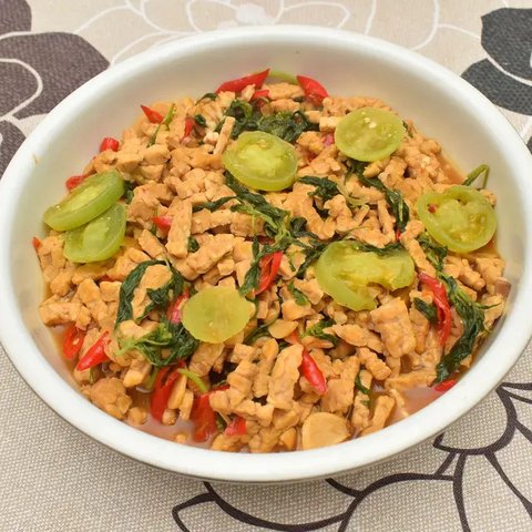 Resep praktis tumis kacang panjang tempe (Tangkapan Layar YouTube Selera Dapur Kita)