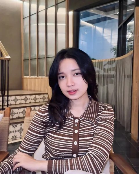 Bunga Reyza pernah ikut pelatihan militer media di hutan Padalarang. Mahasiswa kedokteran di Universitas Jenderal Ahmad Yani Bandung ini berbagi cerita. (Foto: Dok. Instagram @bungareyzaa)