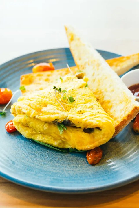 Resep telur dadar lengkap dan tebal (Sumber: Pinterest/Topwisata.info)
