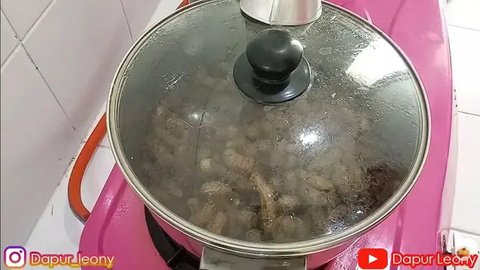 Cara Rebus Kacang Tanah Agar Cepat Empuk Tanpa Presto, Hanya 12 Menit (Instagram/@nand.putri)