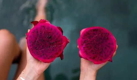 Buah naga impor asal Vietnam ditemukan di China terkontaminasi virus Covid-19. (pexels/anylane).
