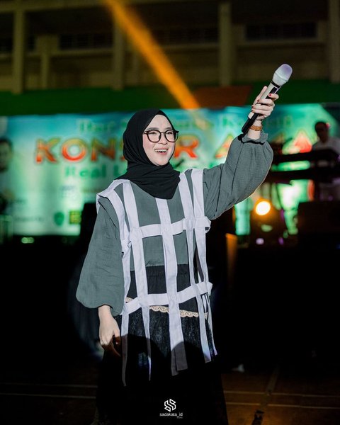 Potret Nissa Sabyan di Awal Karier yang Kini jadi Penyanyi Sukses dan Menikah dengan Ayus