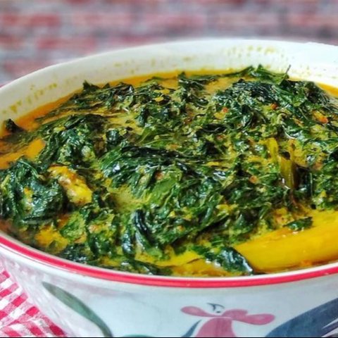 Gulai Daun Singkong