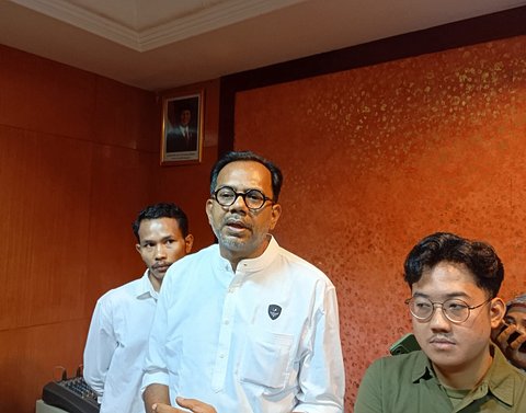 Haris Azhar Ngaku Punya Banyak Data Pelanggaran Hukum di Pilkada Banten 2024