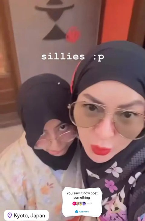 Potret Sarah Vi Pakai Makeup Porcelain (Sumber: Instagram/sarahvi_)