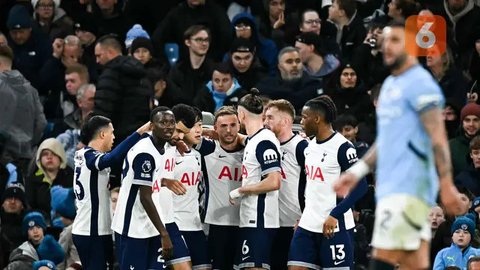 Manchester City menelan kekalahan telak 0-4 dari Tottenham Hotspur pada laga pekan ke-12 Premier League di Stadion Etihad, Minggu (24/11/2024) dini hari WIB. Hasil minor itu membuat City t