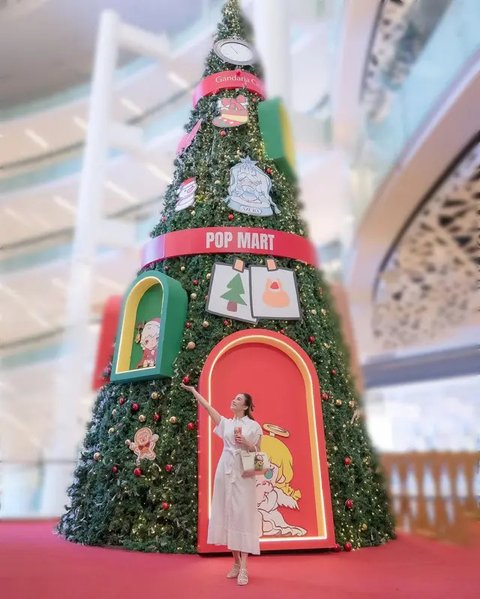 Tren boneka Labubu menjalar ke kalangan selebritas Tanah Air. Salah satu yang merasakan Chelsea Olivia. Ia ikut demam boneka Labubu gara-gara anak. (Foto: Dok. Instagram @chelseaoliviaa)