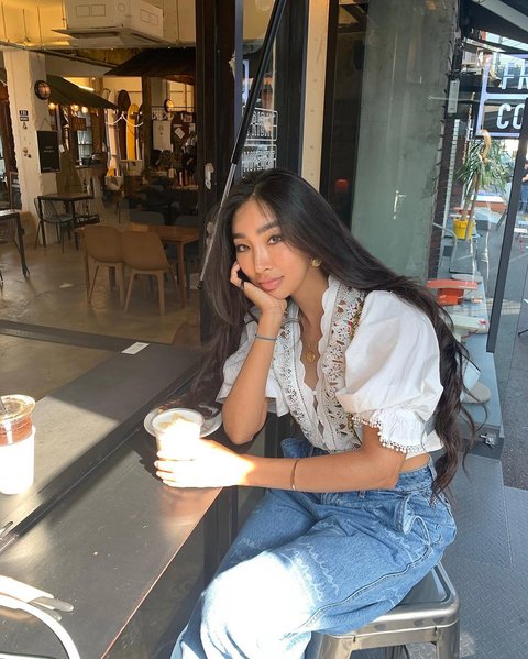 Potret Moon Gabi, Model Eksotis yang 'Tabrak' Standar Kecantikan Korea