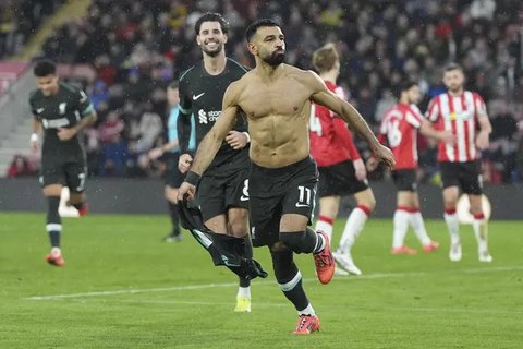 Liverpool meraih kemenangan 3-2 atas Southampton pada laga pekan ke-12 Premier League di St. Mary's Stadium, Minggu (24/11/2024) malam WIB. (AP Photo/Sean Ryan)