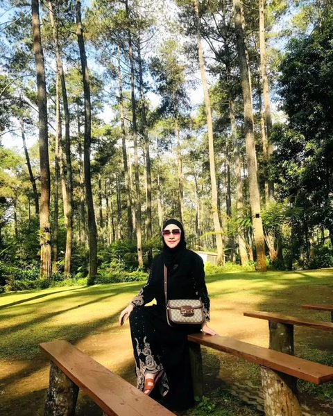 Fakta Mengejutkan Dibalik Pernikahan Zeda Salim dan Mantan Suaminya yang Diduga Alami KDRT