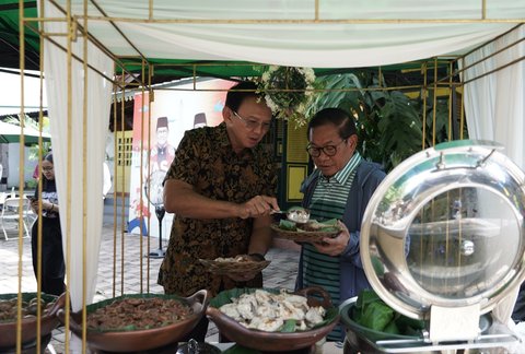 Masa Tenang, Pramono dan Ahok Sarapan Gudeg di Warung Bang Doel