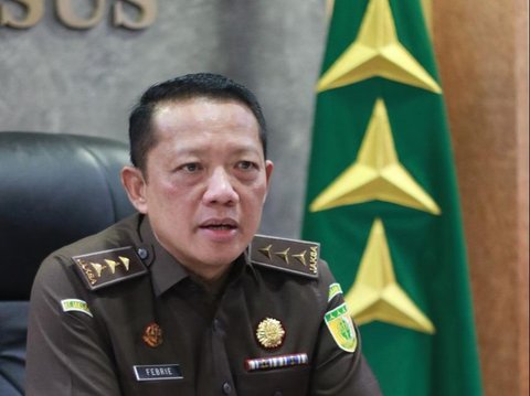 Jaksa Periksa Pengacara, Anak dan Istri Eks Pejabat MA Terkait Skandal Suap Vonis Bebas Ronald Tannur