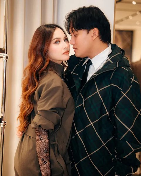 Potret Mahalini Berhijab, Istri Rizky Febian Didoakan Konsisten Usai Mualaf (Sumber: Instagram/putridelina)