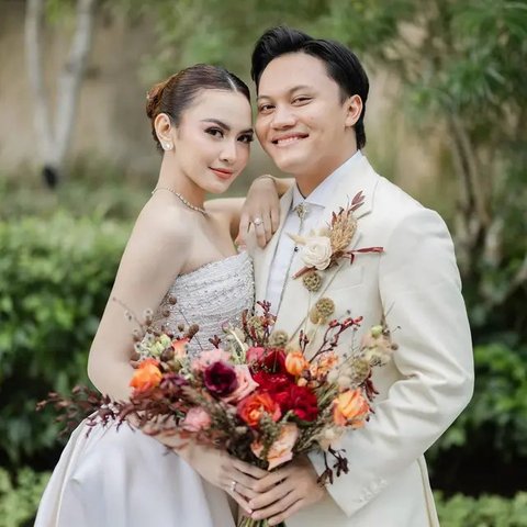 Potret Mahalini Berhijab, Istri Rizky Febian Didoakan Konsisten Usai Mualaf (Sumber: Instagram/putridelina)