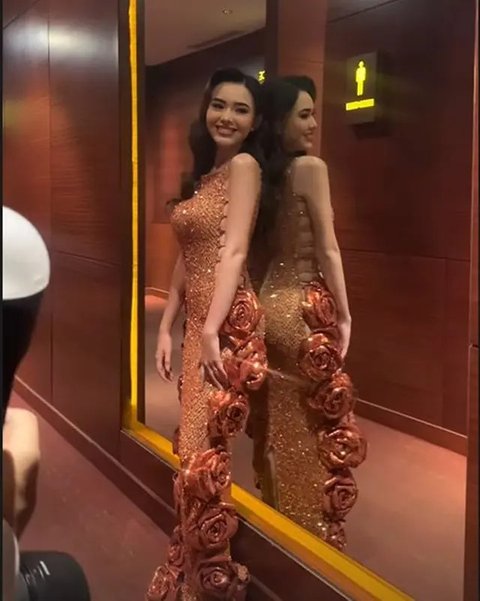 Gaya Terbaru Amanda Manopo. [@amandamanopo]