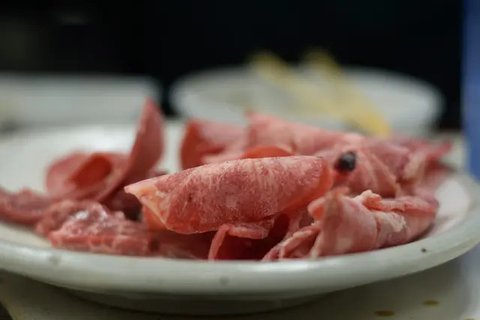 Lidah sapi (Image by takedahrs from Pixabay)