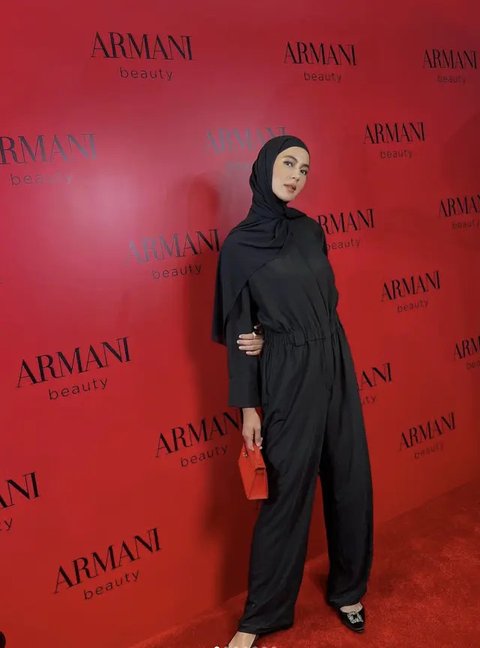 Paula Verhoeven menulis pesan terbuka untuk kedua putranya setelah Baim Wong mantap cerai. Ia ngaku kangen anak dan mengingatkan Allah tidak tidur. (Foto: Dok. Instagram @paula_verhoeven)