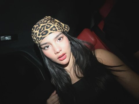 7 Potret Davina Karamoy Bergaya Tomboy, Aura Cantiknya Tak Terbendung