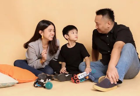 Ilustrasi ibu dan anak/copyright fimela/adrian putra