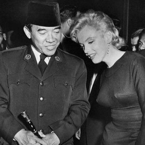 Kisah Sukarno Telat Dinner di Amerika Karena Marilyn Monroe