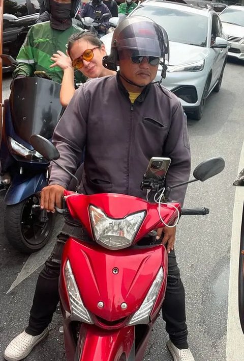 Gaya Marsha Aruan Liburan di Thailand. [@aruanmarsha]