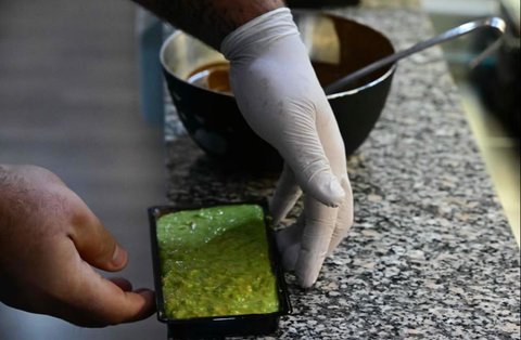 Warga Jerman Rela Antre 10 Jam Demi Beli Makanan Ini, Menunggu di Toko Sejak Tengah Malam