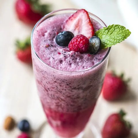Dengan minum tiga smoothies ini, kamu akan menjadi lebih sehat dan tidurmu jadi nyenyak. | via: gentlemansgazette.com