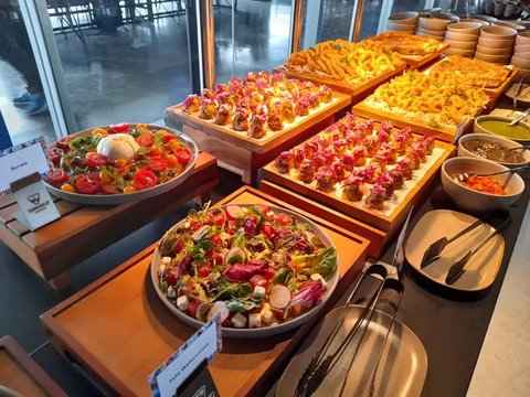 Ilustrasi ngemil, lapar tengah malam. (Image by freepik)