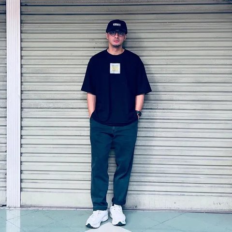 Ricky Harun berbagi tips gaya hidup sehat seiring usia. Ia menyorot pentingnya berolahraga rutin dan menjaga pola makan karena you are what you eat. (Foto: Dok. Instagram @rickyharun)