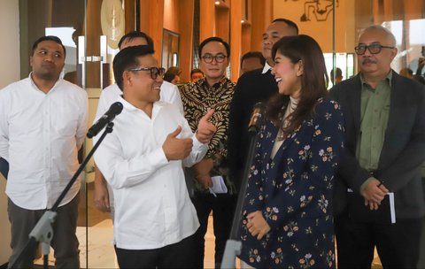 FOTO: Momen Menko PM Muhaimin Iskandar Blak-blakan Judi Online Ciptakan Kemiskinan Baru