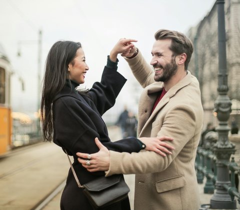 Mau Tahu Cara Mendekati Wanita Independen? Ini 7 Tips Jitu yang Akan Membuka Hatinya