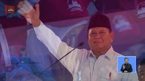 FOTO: Momen Tangis Prabowo Bercucuran Saat Singgung Kesejahteraan Guru di Indonesia