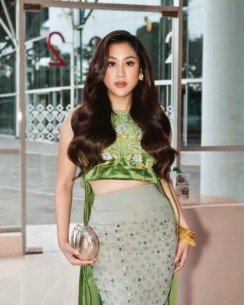 Potret Mantan Artis Cilik di FFI 2024. (Sumber: Instagram/sherinamunaf/mahiraemir)